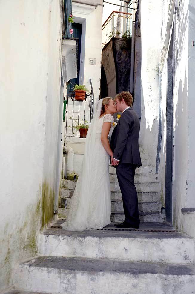 Bridal couple getting married in Atrani