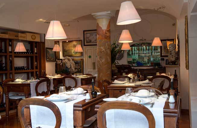 Secluded restaurant in Positano