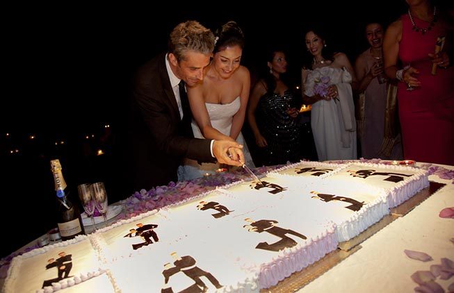 Cutting of the cake at Ravello wedding