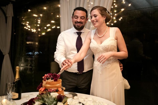 Cutting of the cake at Villa Eva wedding reception