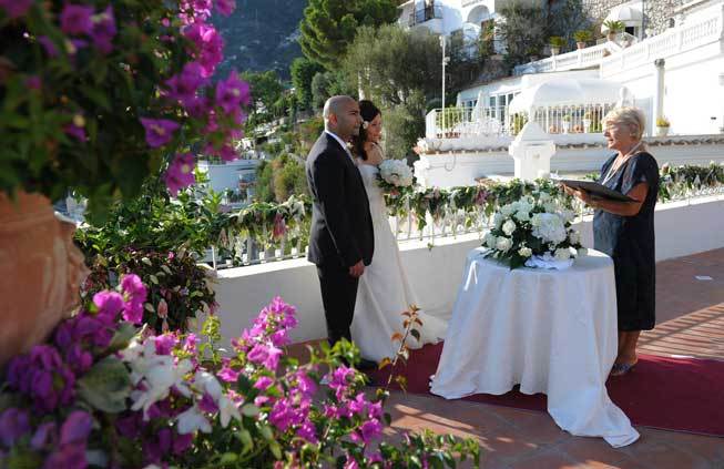Outdoor ceremony for symbolic wedding in Positano