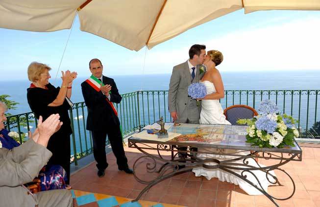 civil wedding in Positano