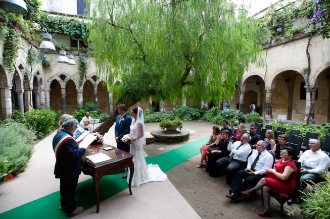 Outdoor Civil Wedding in Sorrento